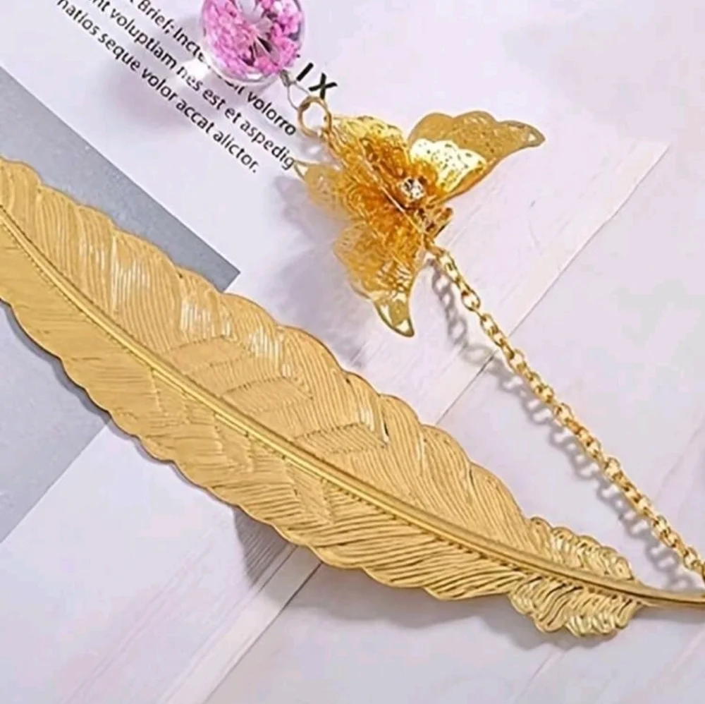 ✨️▪️1pc Metal Feather & Butterfly Shaped Bookmark Gift For  Readers, Teachers,